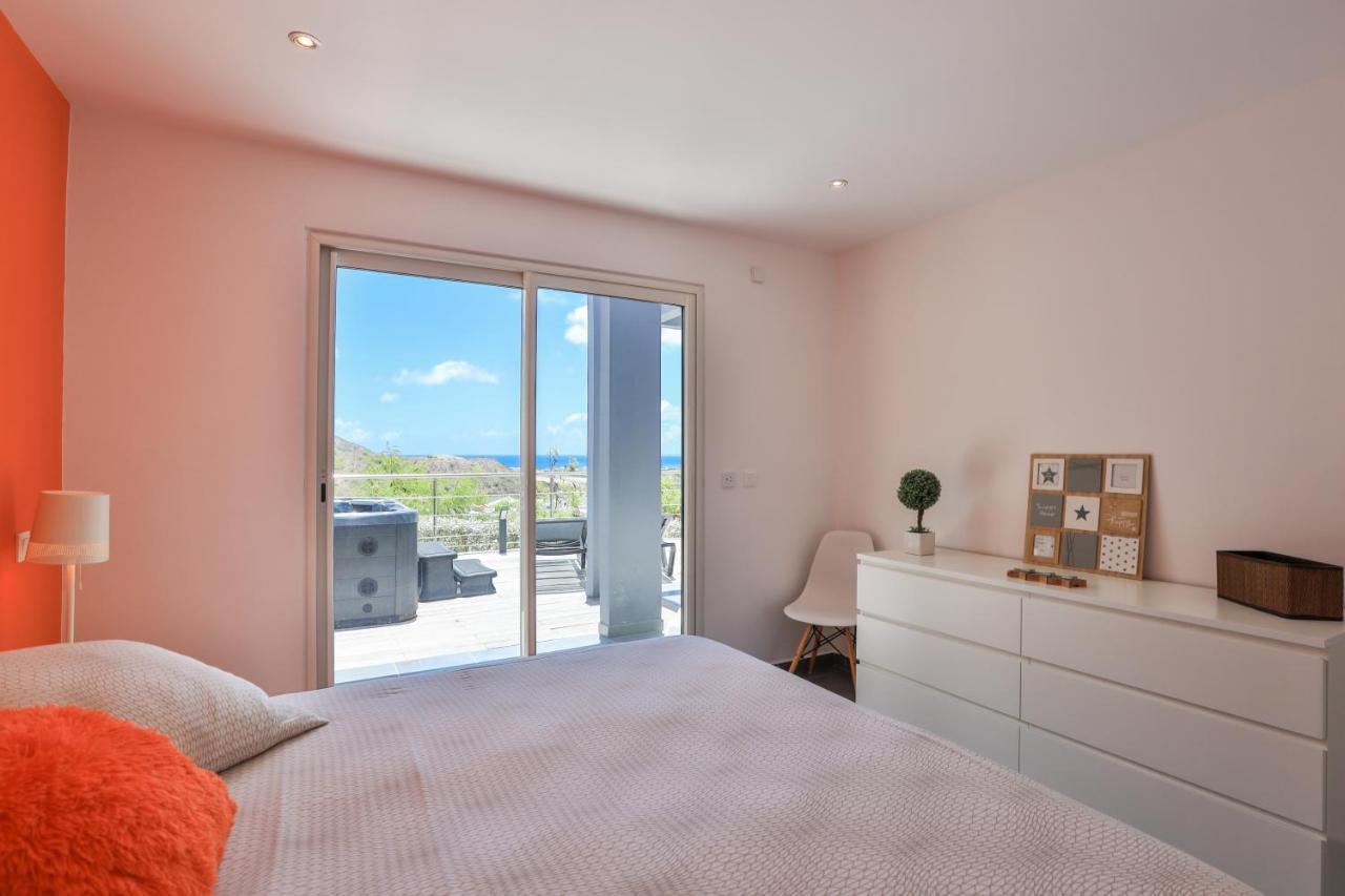 Apartamento The Rock Cul de Sac Exterior foto